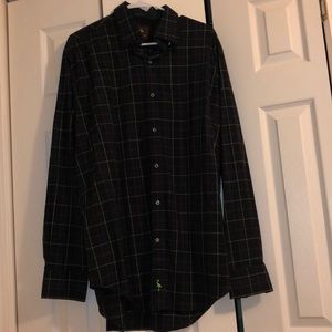 Men’s collared shirt